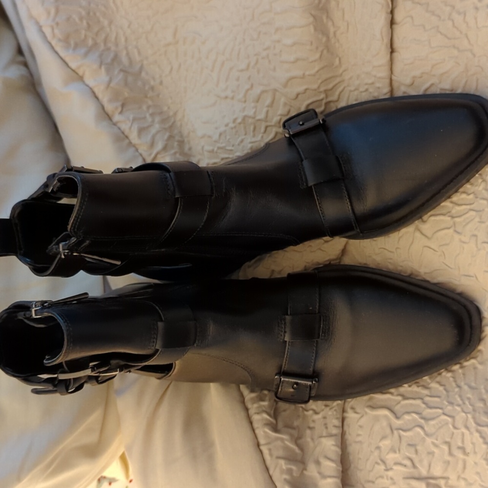 NWT MK leather booties - Picture 2 of 7